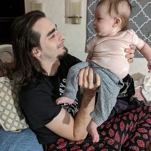 Meet your Posher, Alex